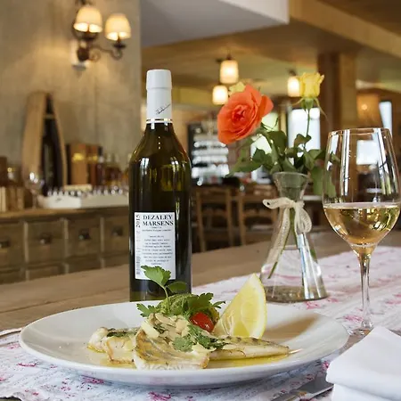 Rinderberg מלון 3*